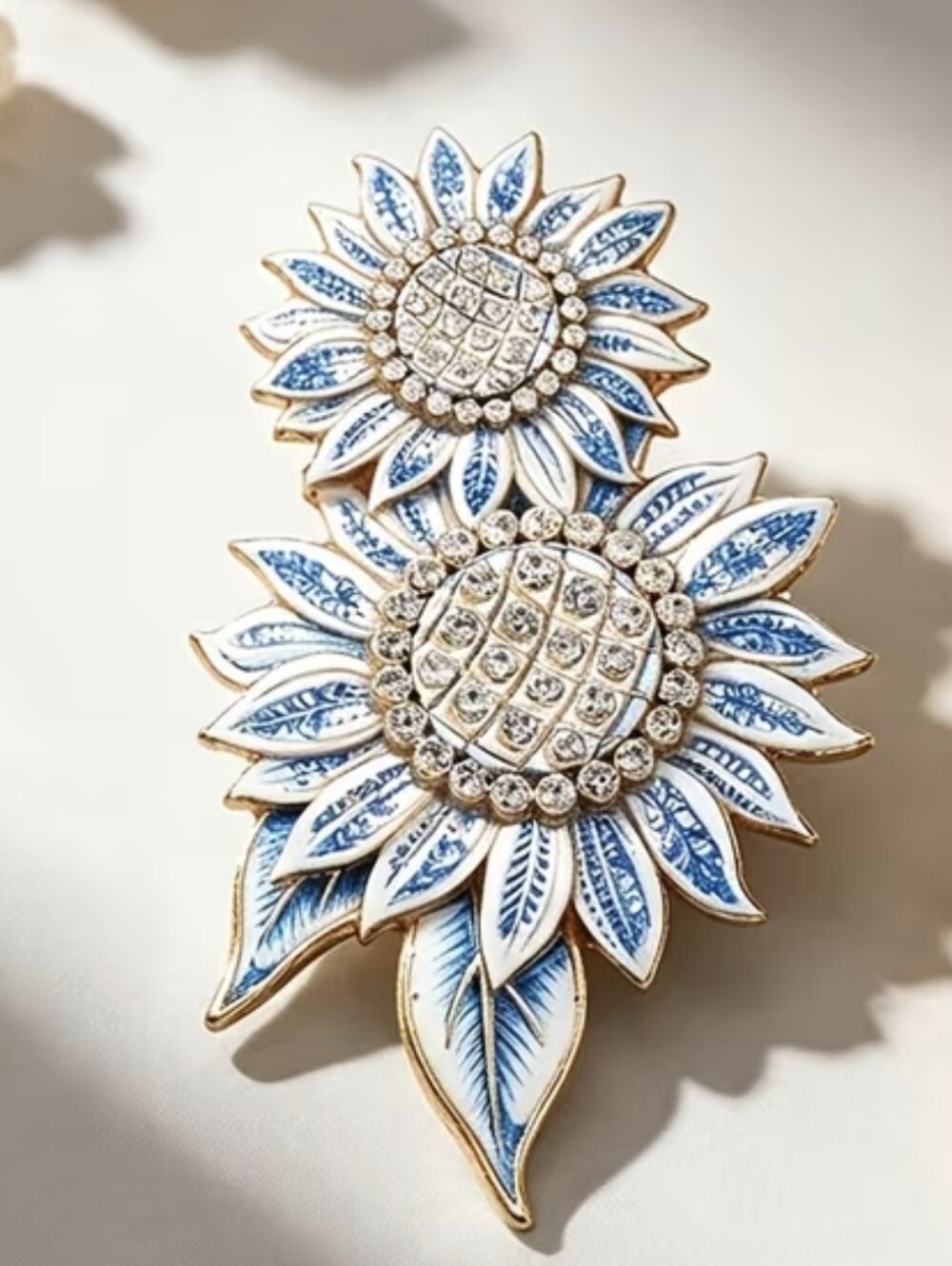 Sunflower 🌻 Brooch NEW - Picture 2 of 11